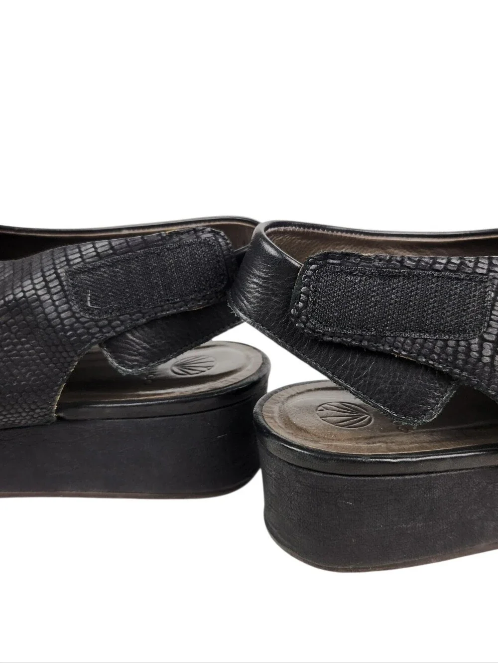 Coclico Black Leather Snakeskin Emboss Slingback Platform Sandal Womens Size 8.5